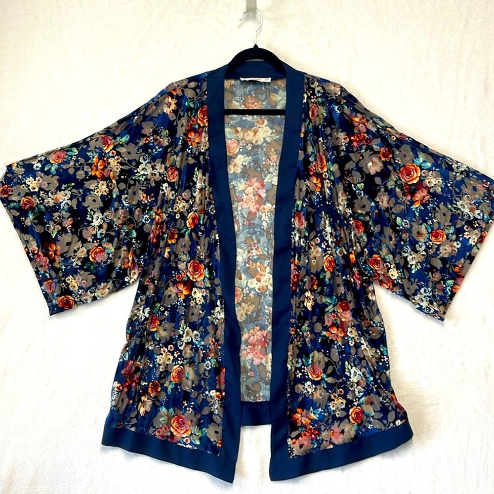 Mango Casual Navy Blue Floral Velvet Kimono Jacket Open Front Size XS S
